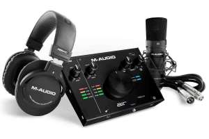 Изображение M-Audio AIR 192 4 Vocal Studio Pro - Комплект: USB аудиоинтерфейс, наушники,  студийный микрофон